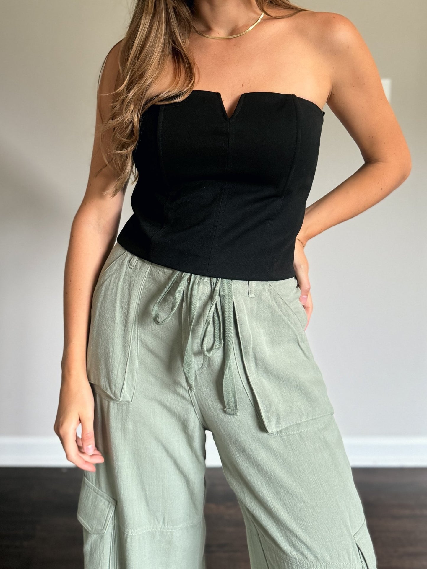 Black Wire Tube Top - Linen & Spritz
